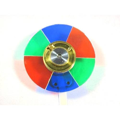 What is the projector rainbow effect, what causes it & how to avoid it?